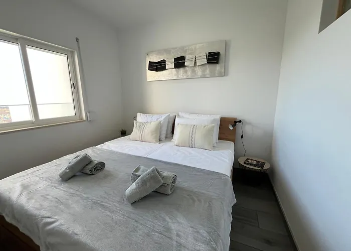 Daire Ocean View By Charmes C *