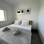 Apartment Ocean View By Charmes C *